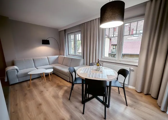 Laguna Apartament 21 Willa Lesna
